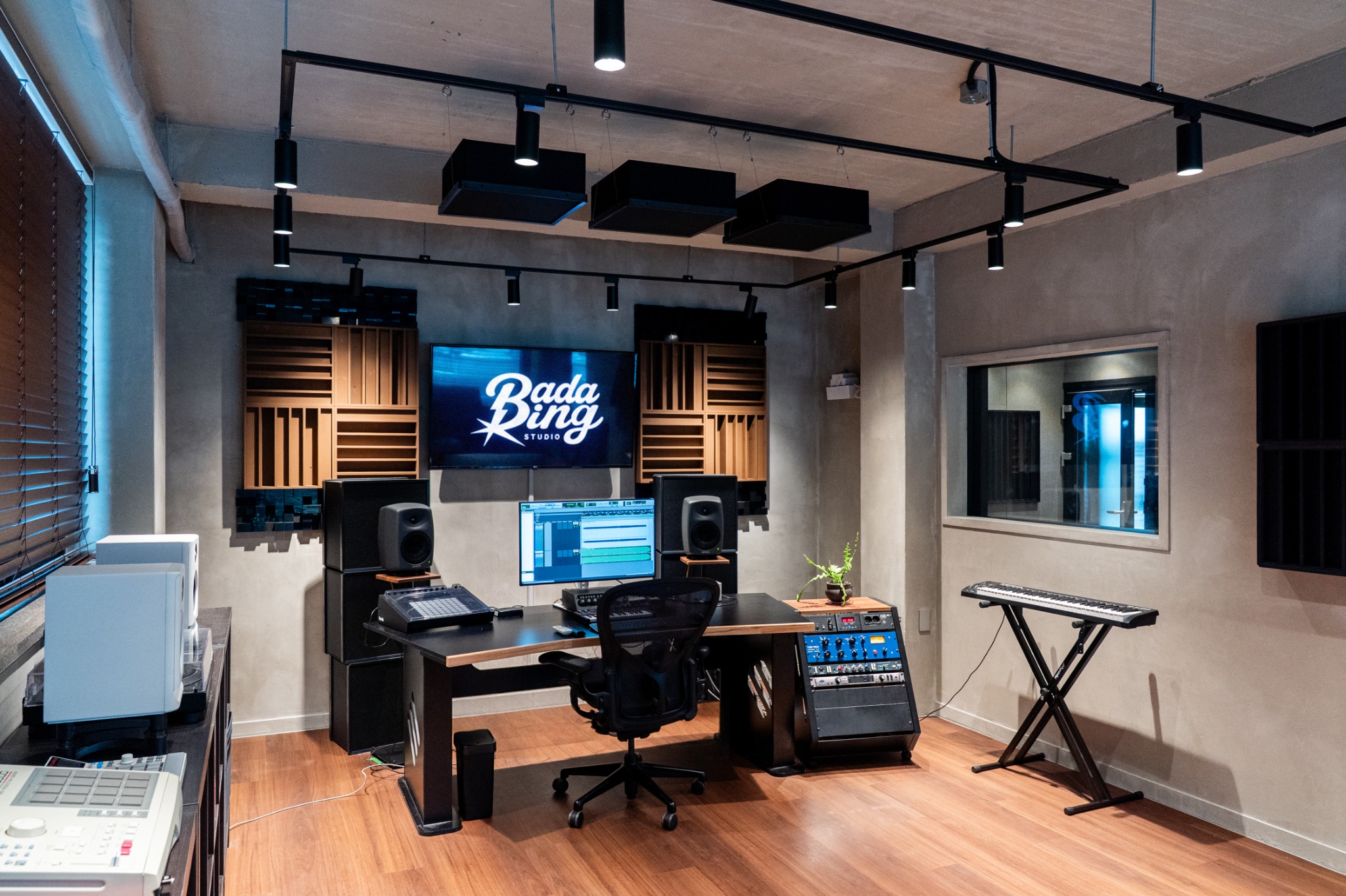 BADA BING Studio main room