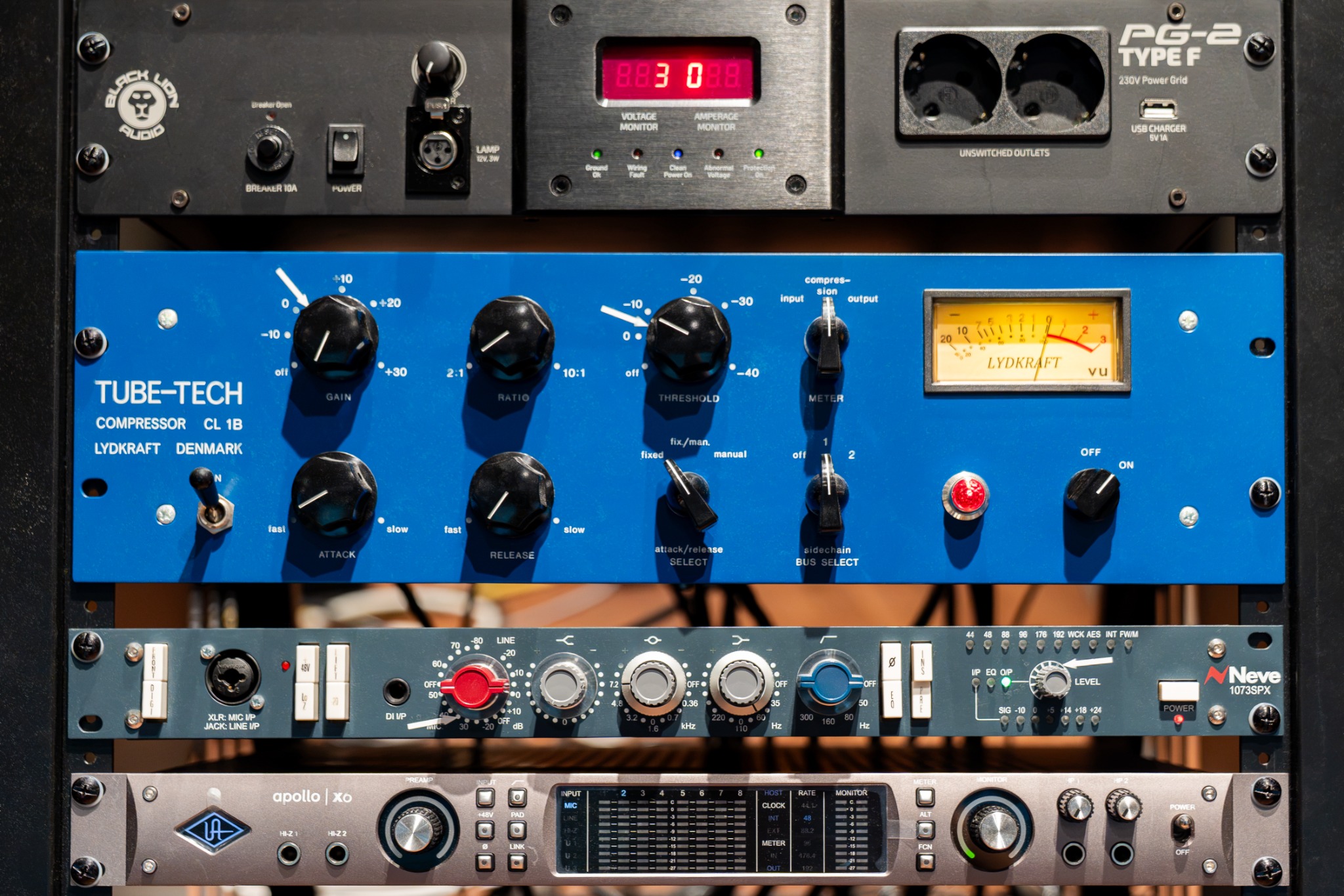 BADA BING Studio recording rack
